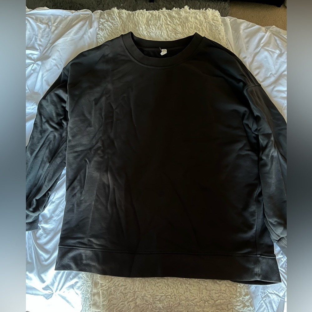 Lululemon perfectly oversized crew